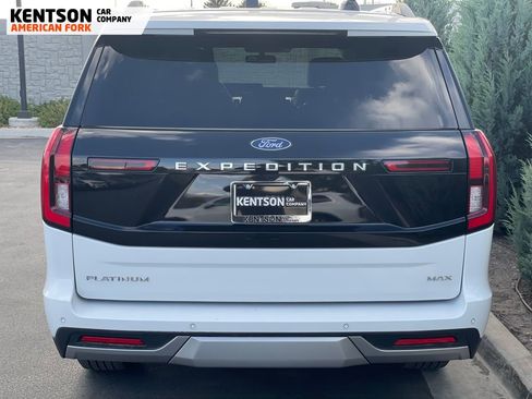 Used 2025 Ford Expedition Max Platinum AWD/4WD image 7
