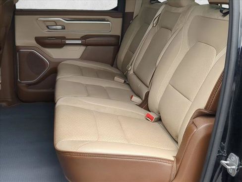 Used 2020 RAM 1500 Laramie RWD image 17
