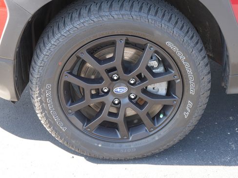 Certified 2024 Subaru Crosstrek 2.5i Wilderness AWD/4WD image 15