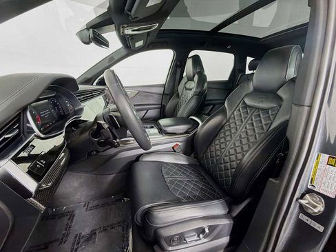 Used 2023 Audi SQ7 Premium Plus w/ Towing Package image 11
