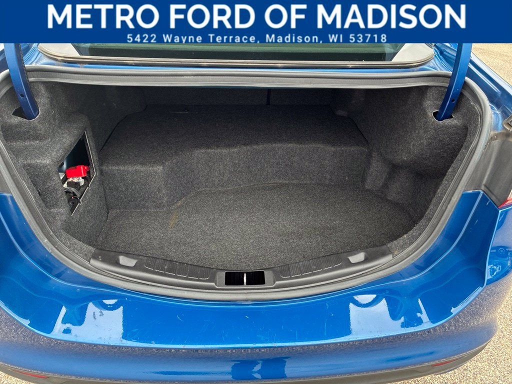 Used 2018 Ford Fusion S FWD image 34