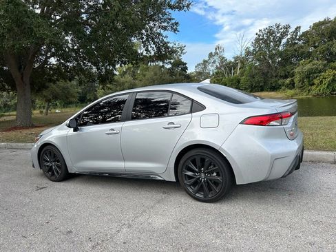 Certified 2023 Toyota Corolla SE image 3