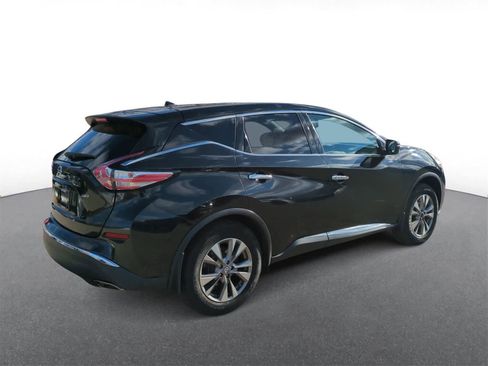 Used 2015 Nissan Murano S image 8