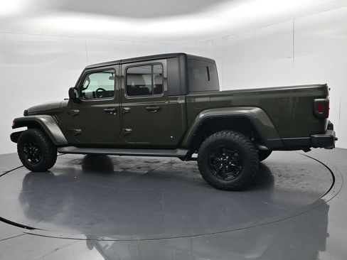 Used 2021 Jeep Gladiator Sport AWD/4WD image 5