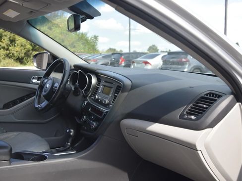 Used 2014 Kia Optima EX FWD image 10