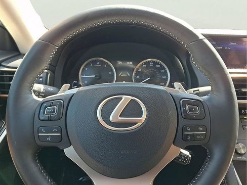 Used 2019 Lexus IS 300 AWD w/ Navigation Package image 18