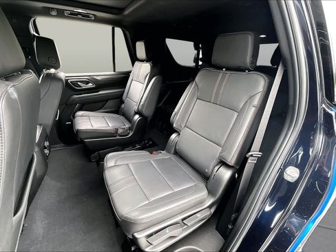 Used 2024 Chevrolet Tahoe RST w/ Luxury Package RWD image 21