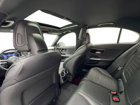 Used 2023 Mercedes-Benz C 300 Sedan image 23