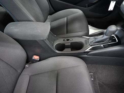 Used 2023 Toyota Corolla LE FWD image 20