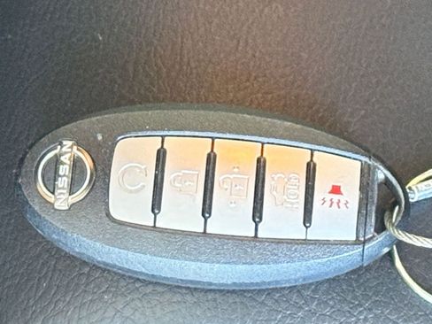 Used 2025 Nissan Altima 2.5 SR image 25