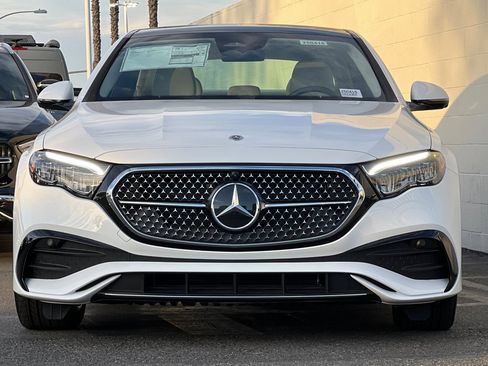 Certified 2025 Mercedes-Benz E 350 Sedan image 3