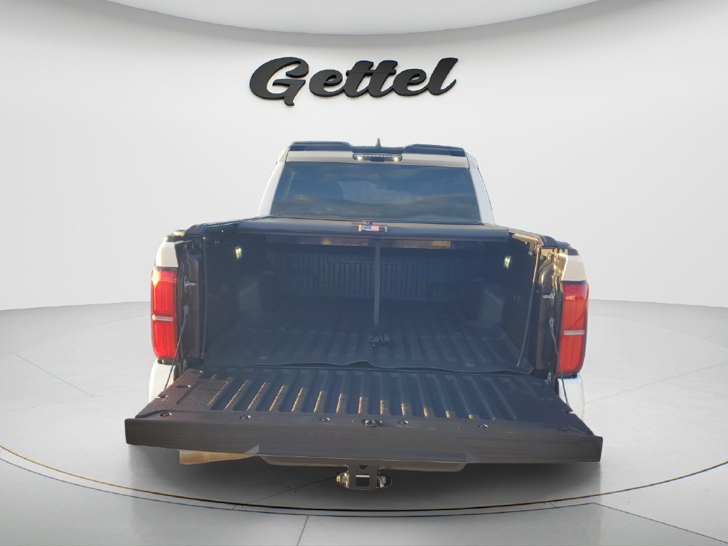 Used 2025 Toyota Tacoma TRD Sport RWD image 9