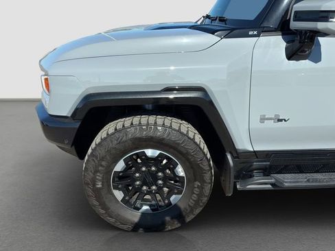 Used 2024 GMC Hummer EV 2X w/ Extreme Off-Road Package AWD/4WD image 24