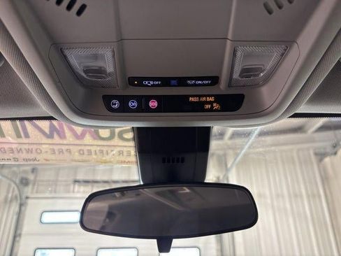 Used 2024 Chevrolet Equinox LT image 14