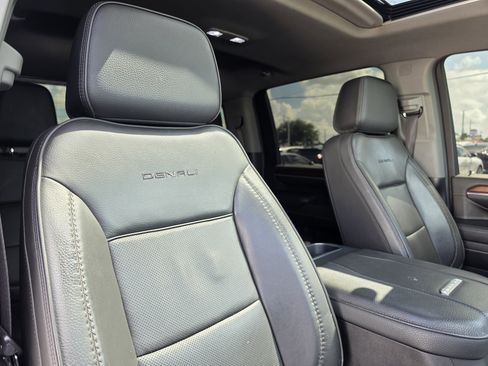 Used 2024 GMC Sierra 2500 Denali w/ Denali Reserve Package AWD/4WD image 9