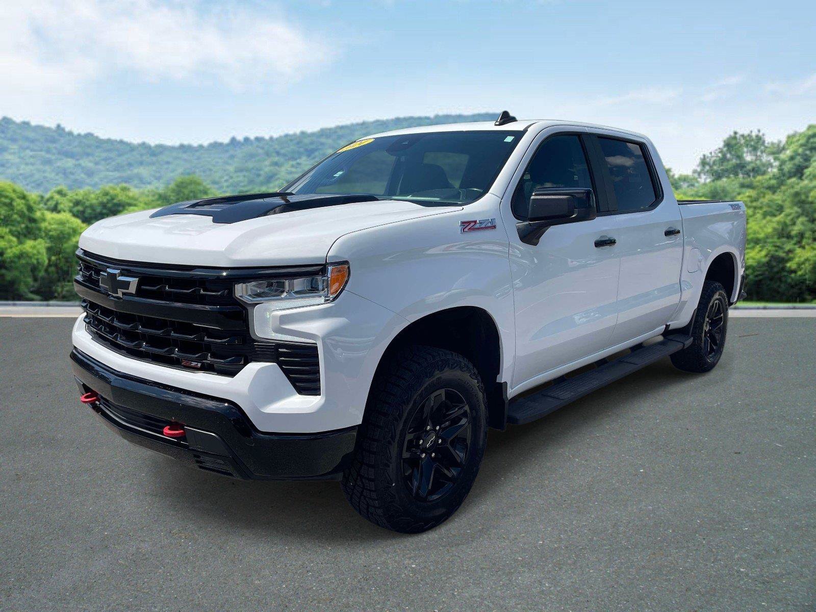 Used 2024 Chevrolet Silverado 1500 LT Trail Boss w/ Protection Package AWD/4WD image 24