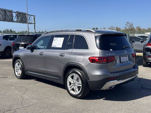 Used 2022 Mercedes-Benz GLB 250 4MATIC image 3
