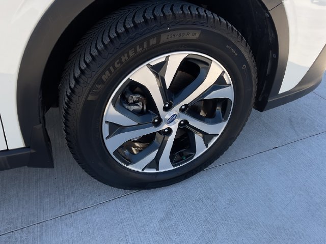 Used 2020 Subaru Outback Limited AWD/4WD image 9