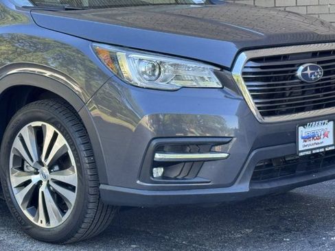 Used 2020 Subaru Ascent Limited w/ Technology Package AWD/4WD image 3