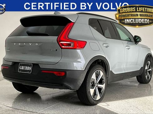 Certified 2024 Volvo XC40 B5 Core AWD/4WD image 2