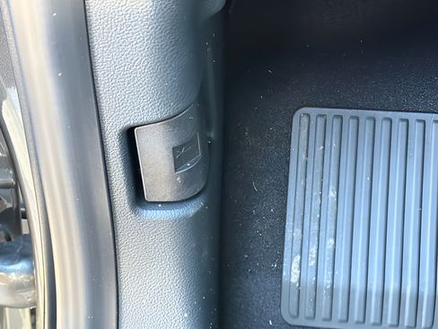 Used 2026 Ford F150 XLT w/ Equipment Group 302A MID AWD/4WD image 13