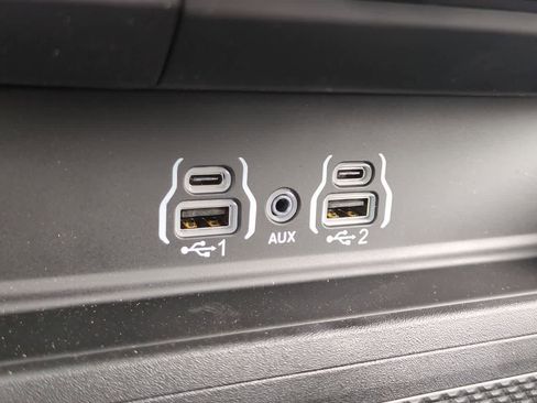 New 2026 RAM 1500 Express AWD/4WD image 30