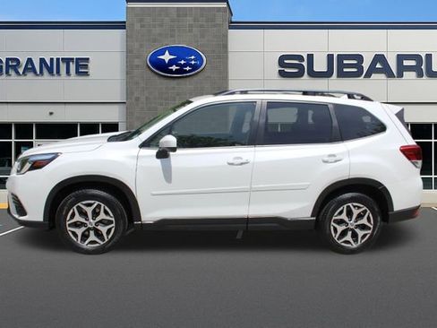 Certified 2023 Subaru Forester Premium AWD/4WD image 12
