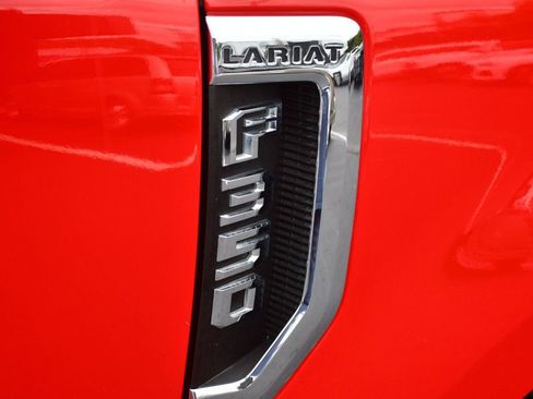 Used 2021 Ford F350 Lariat w/ Lariat Ultimate Package AWD/4WD image 47