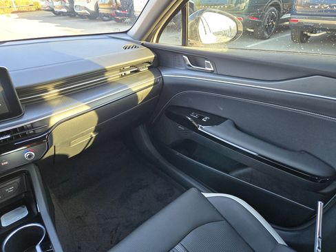 New 2026 Kia K5 GT-Line image 11