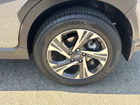 Certified 2024 Subaru Crosstrek 2.0i Premium AWD/4WD image 7