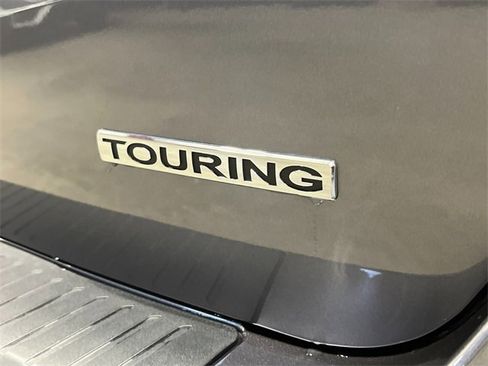 New 2026 Honda Odyssey Touring image 7