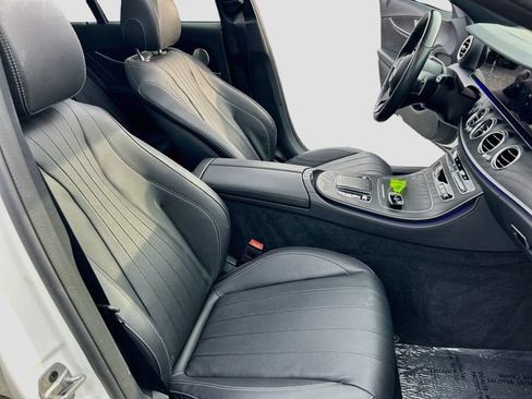 Used 2023 Mercedes-Benz E 350 4MATIC Sedan w/ Premium Package image 24