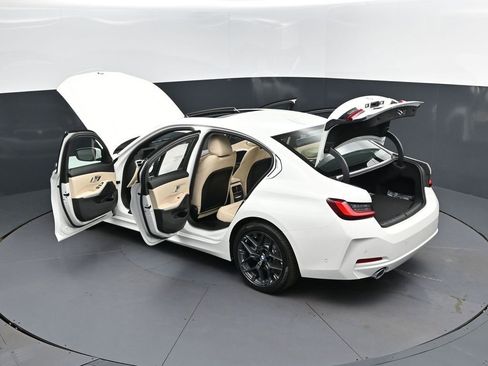 New 2026 BMW 330i Sedan w/ Premium Package image 47