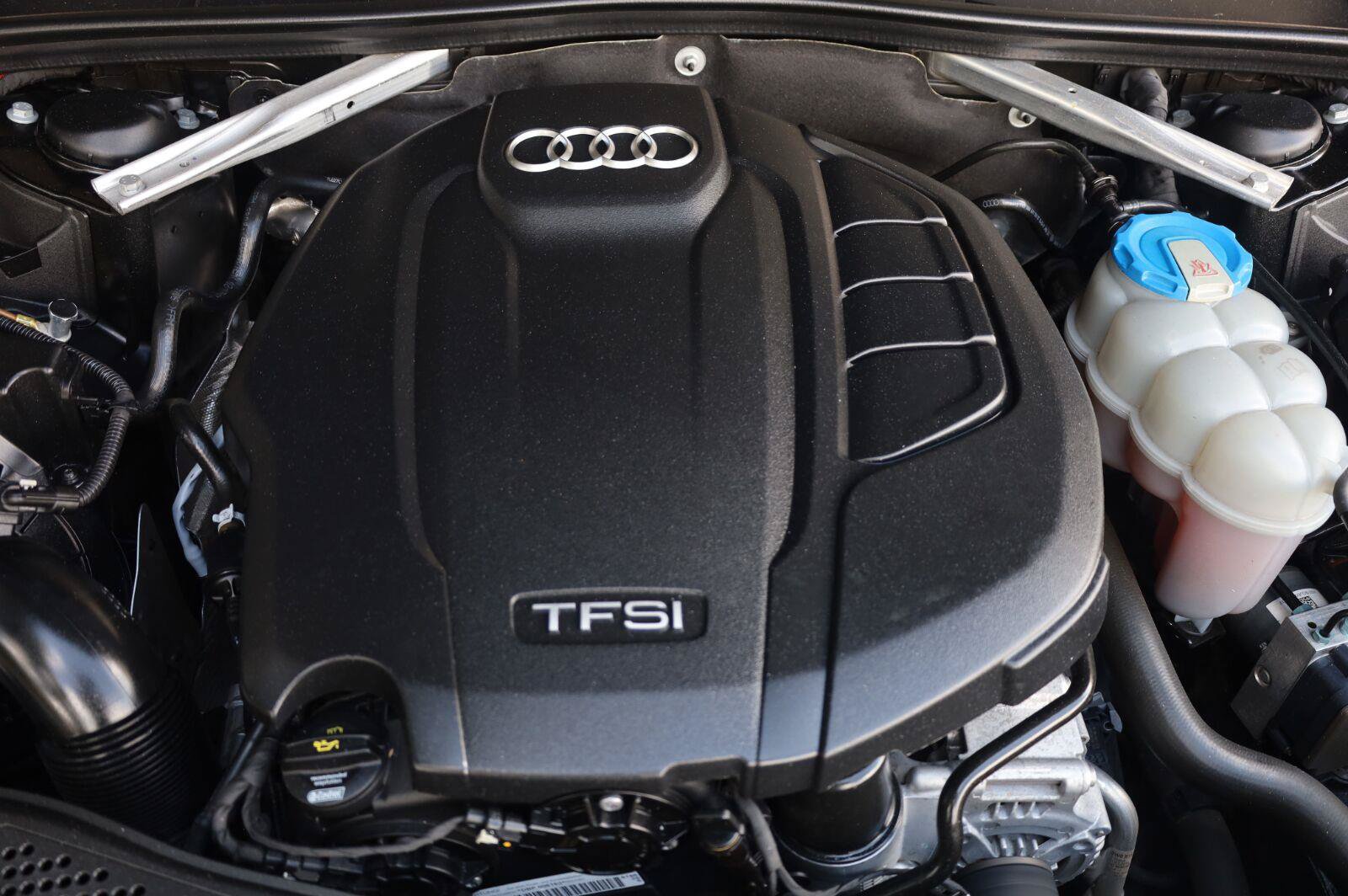Used 2017 Audi A4 2.0T Ultra Premium w/ Convenience Package FWD image 14