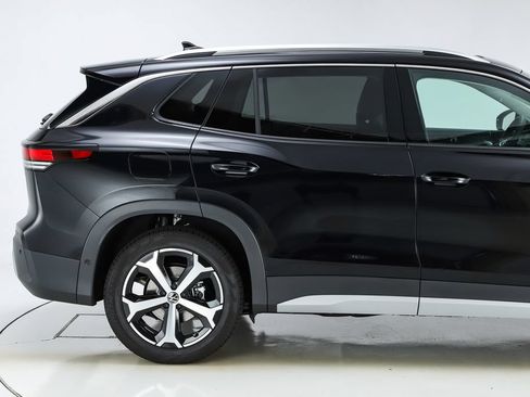New 2026 Volkswagen Tiguan SE FWD image 11