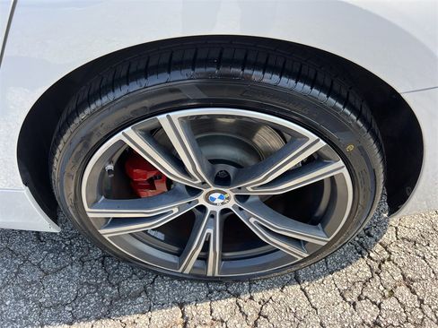 Used 2020 BMW 330i Sedan w/ Convenience Package image 15