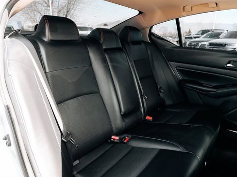 Used 2019 Nissan Altima 2.5 SR w/ SR Premium Package image 42