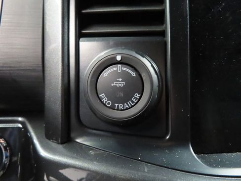 Used 2022 Ford F150 XLT w/ Equipment Group 302A High image 41