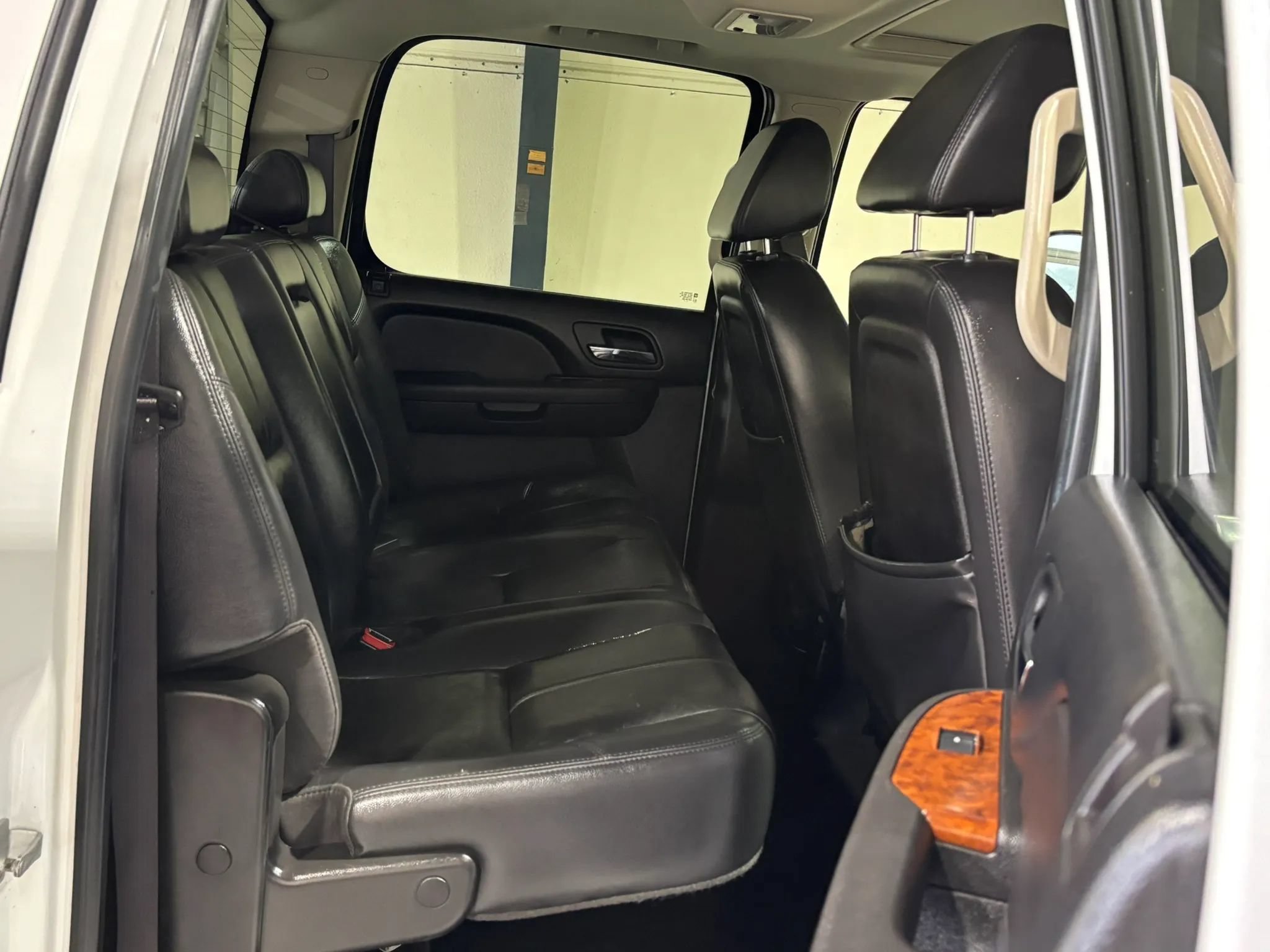 Used 2007 Chevrolet Silverado 3500 LTZ AWD/4WD image 17