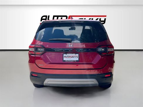 Used 2023 Honda Pilot EX-L image 6