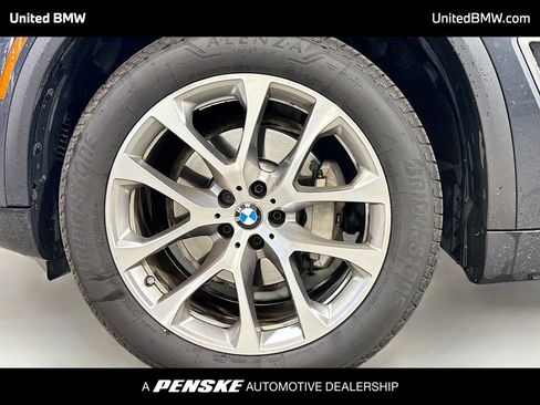 Used 2022 BMW X5 xDrive40i image 2