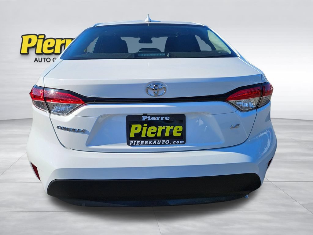 Used 2023 Toyota Corolla LE FWD image 4