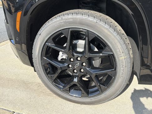 New 2026 Chevrolet Traverse RS image 11