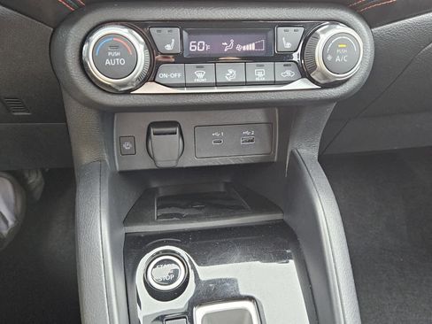 Used 2023 Nissan Versa SR w/ Electronics Package image 10