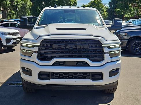New 2026 RAM 2500 Limited AWD/4WD image 2