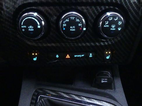 Used 2012 Dodge Challenger SRT8 image 14