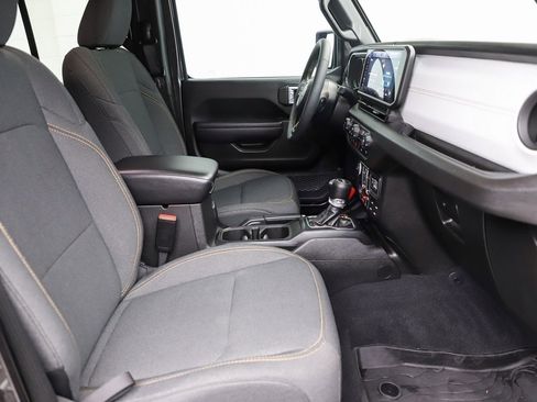 Used 2024 Jeep Wrangler Unlimited Sport AWD/4WD image 22