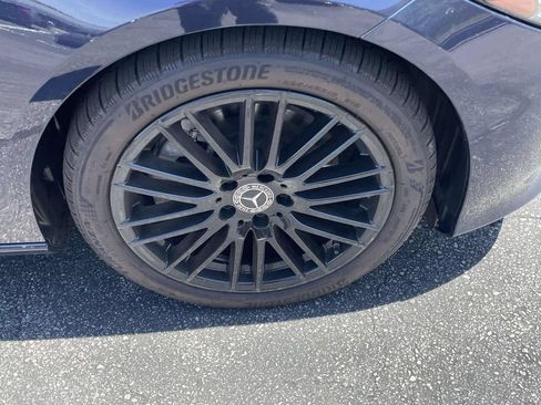 Used 2023 Mercedes-Benz C 300 4MATIC Sedan image 11