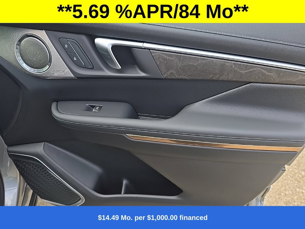 New 2026 Buick Enclave Avenir w/ Super Cruise Package FWD image 9