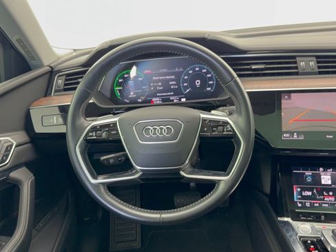 Used 2020 Audi e-tron Premium Plus AWD/4WD image 10